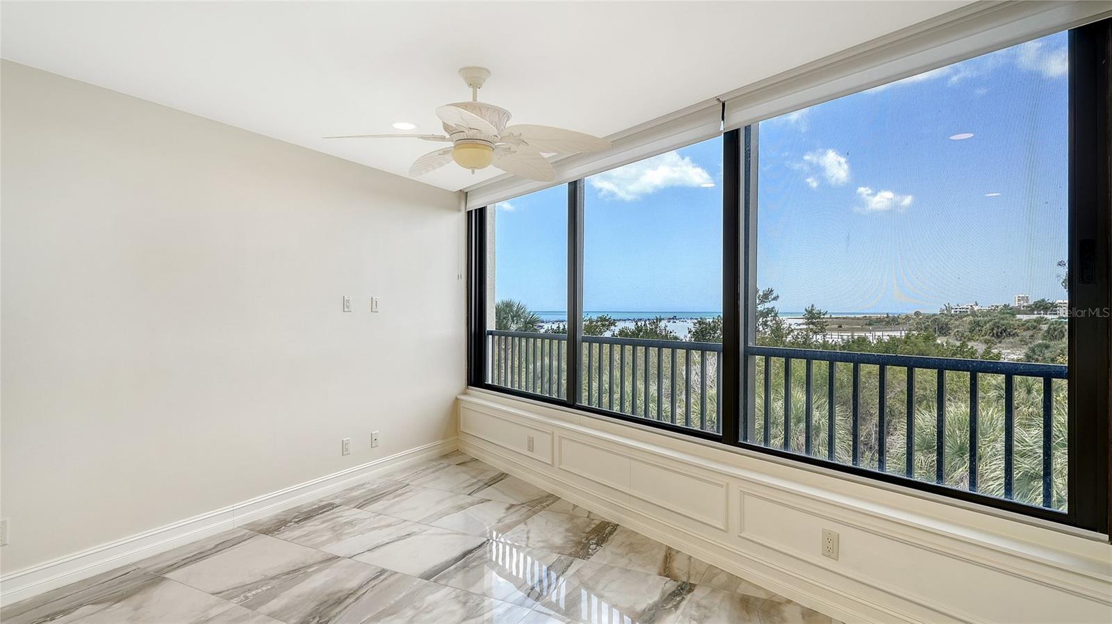 5740 MIDNIGHT PASS ROAD 307