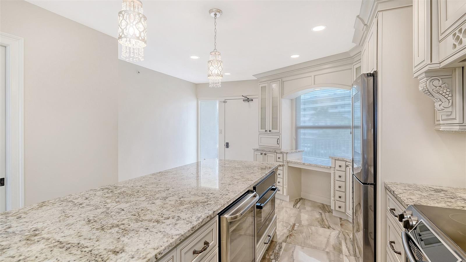GULF & BAY CLUB PH 6 - Residential