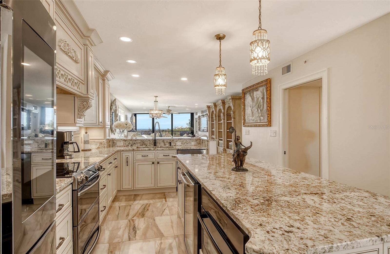 GULF & BAY CLUB PH 6 - Residential