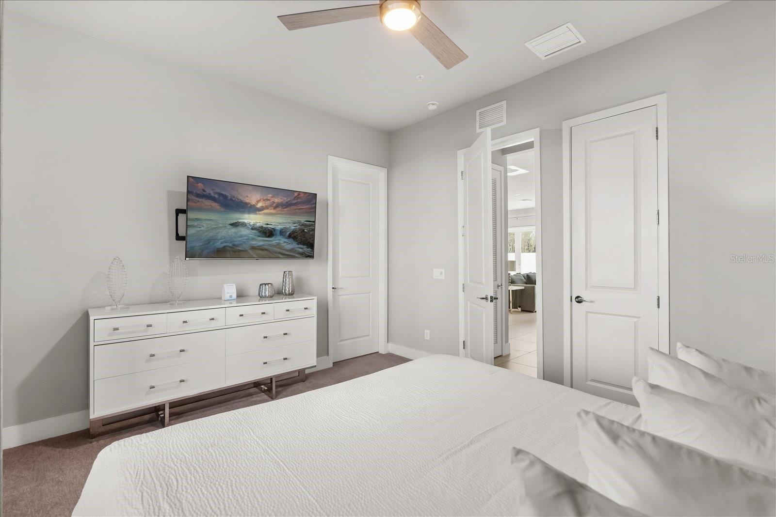 SPECTRUM AT REUNION CONDO PH 12 - Residential