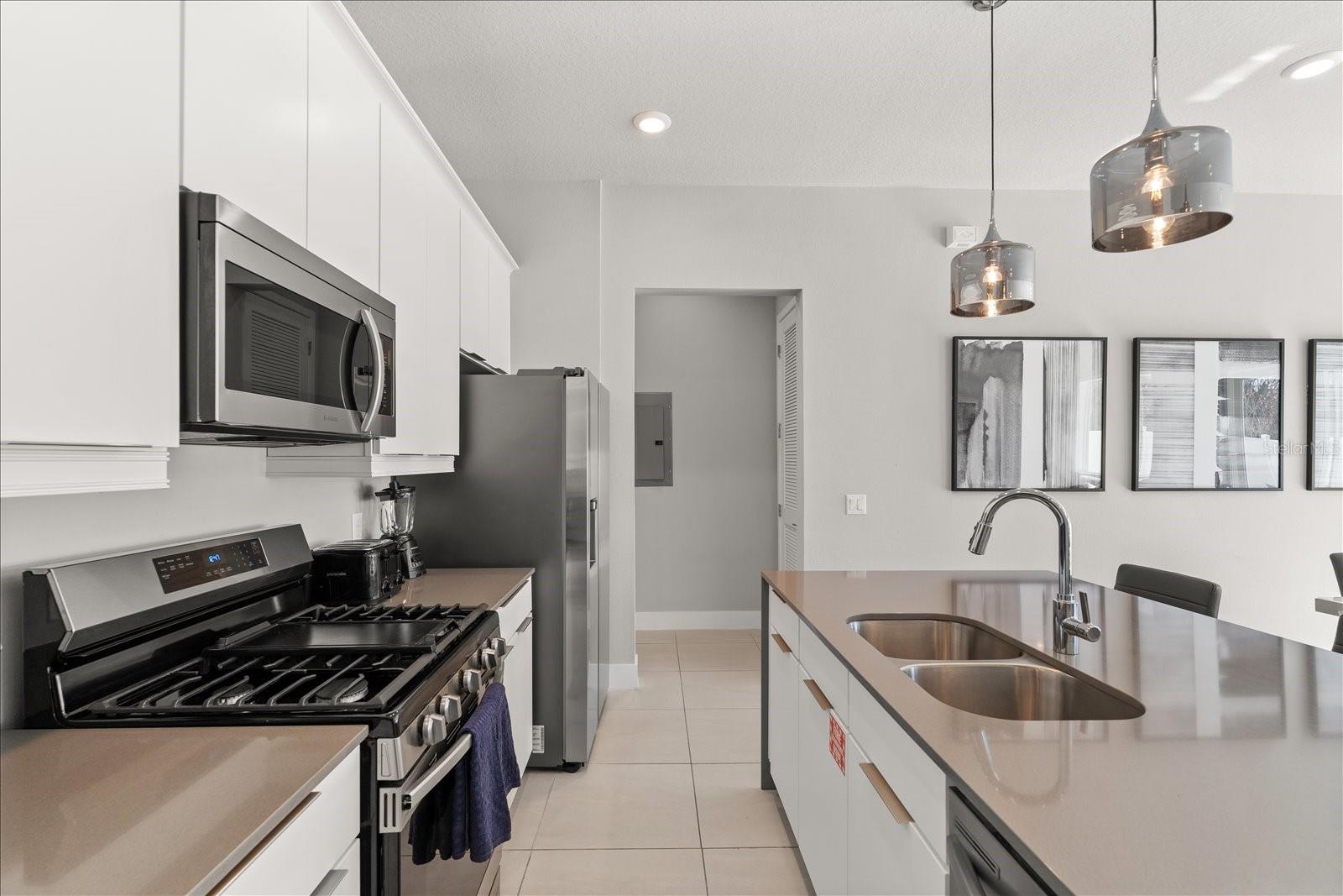 SPECTRUM AT REUNION CONDO PH 12 - Residential