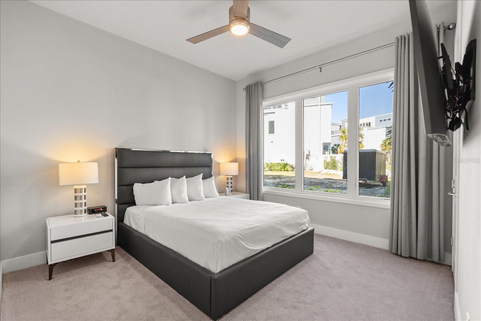 SPECTRUM AT REUNION CONDO PH 12 - Residential