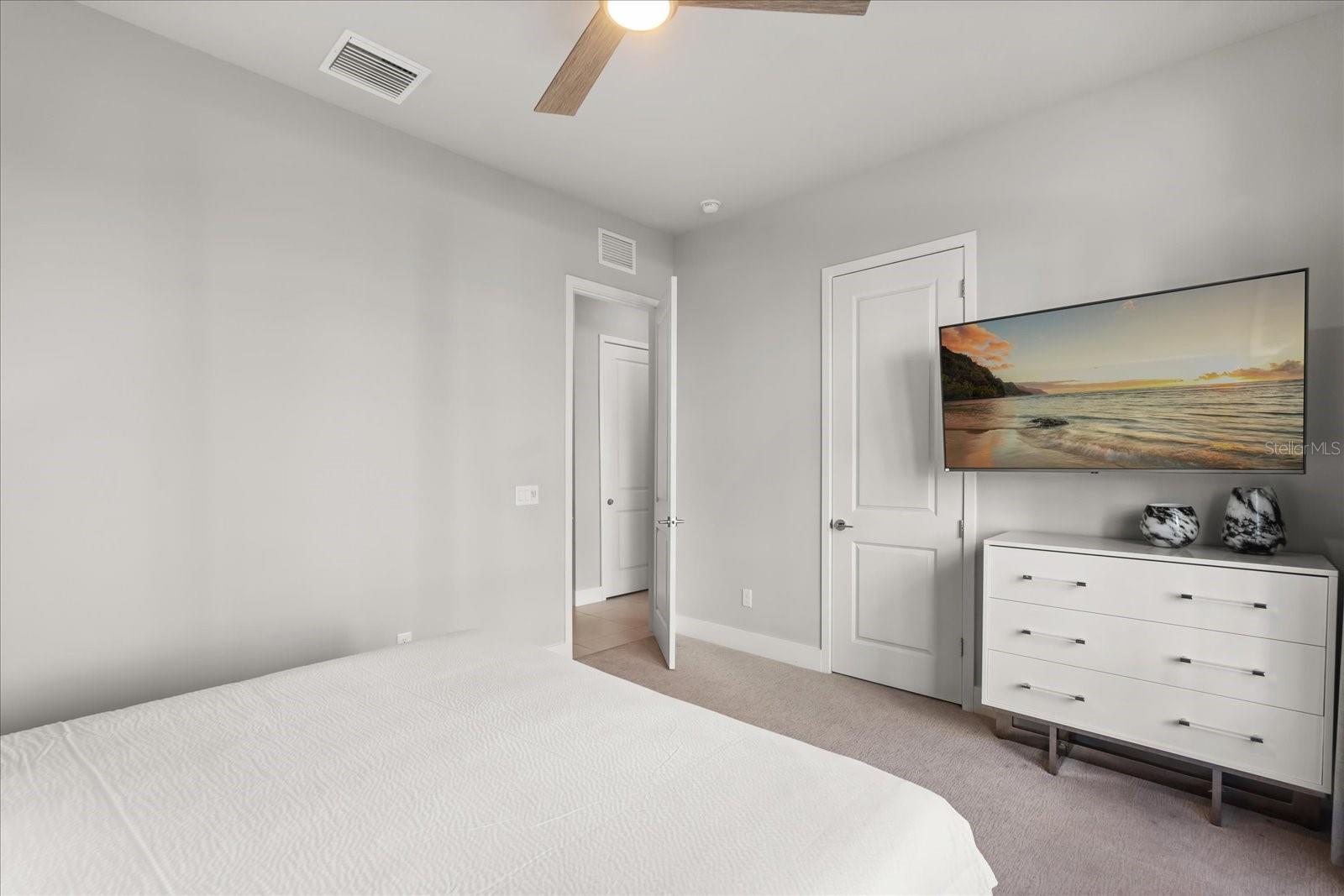 SPECTRUM AT REUNION CONDO PH 12 - Residential