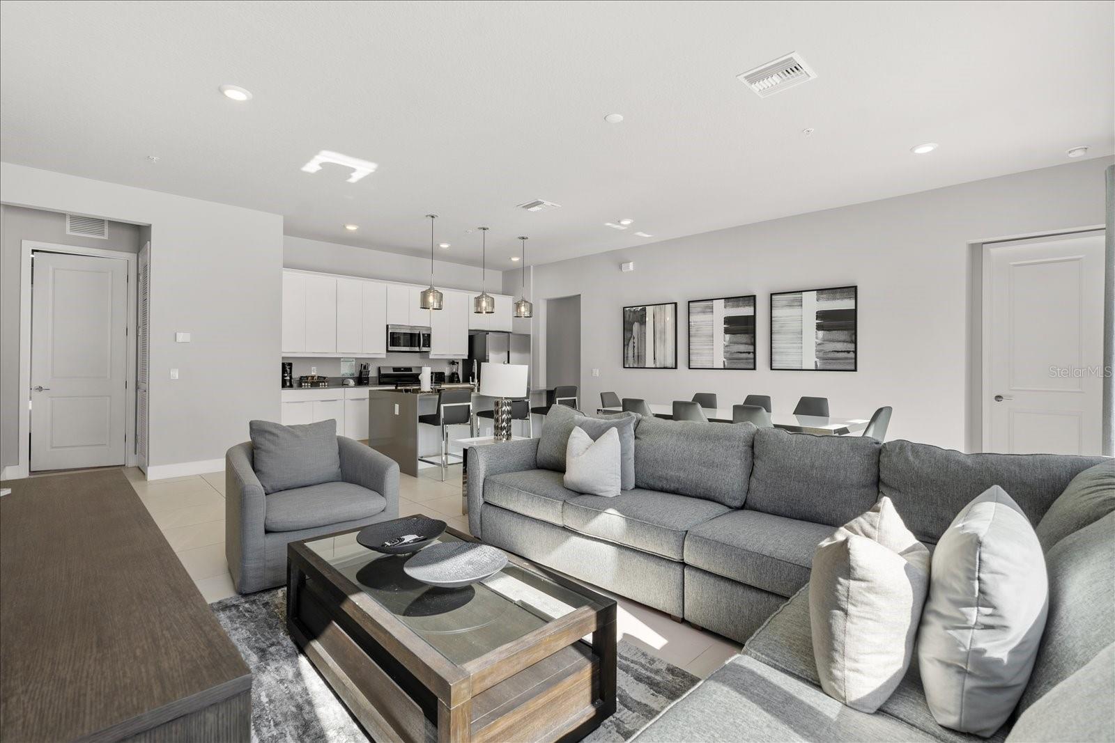 SPECTRUM AT REUNION CONDO PH 12 - Residential