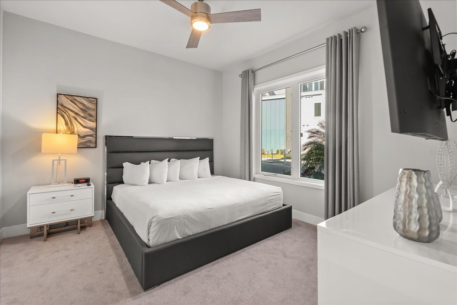 SPECTRUM AT REUNION CONDO PH 12 - Residential