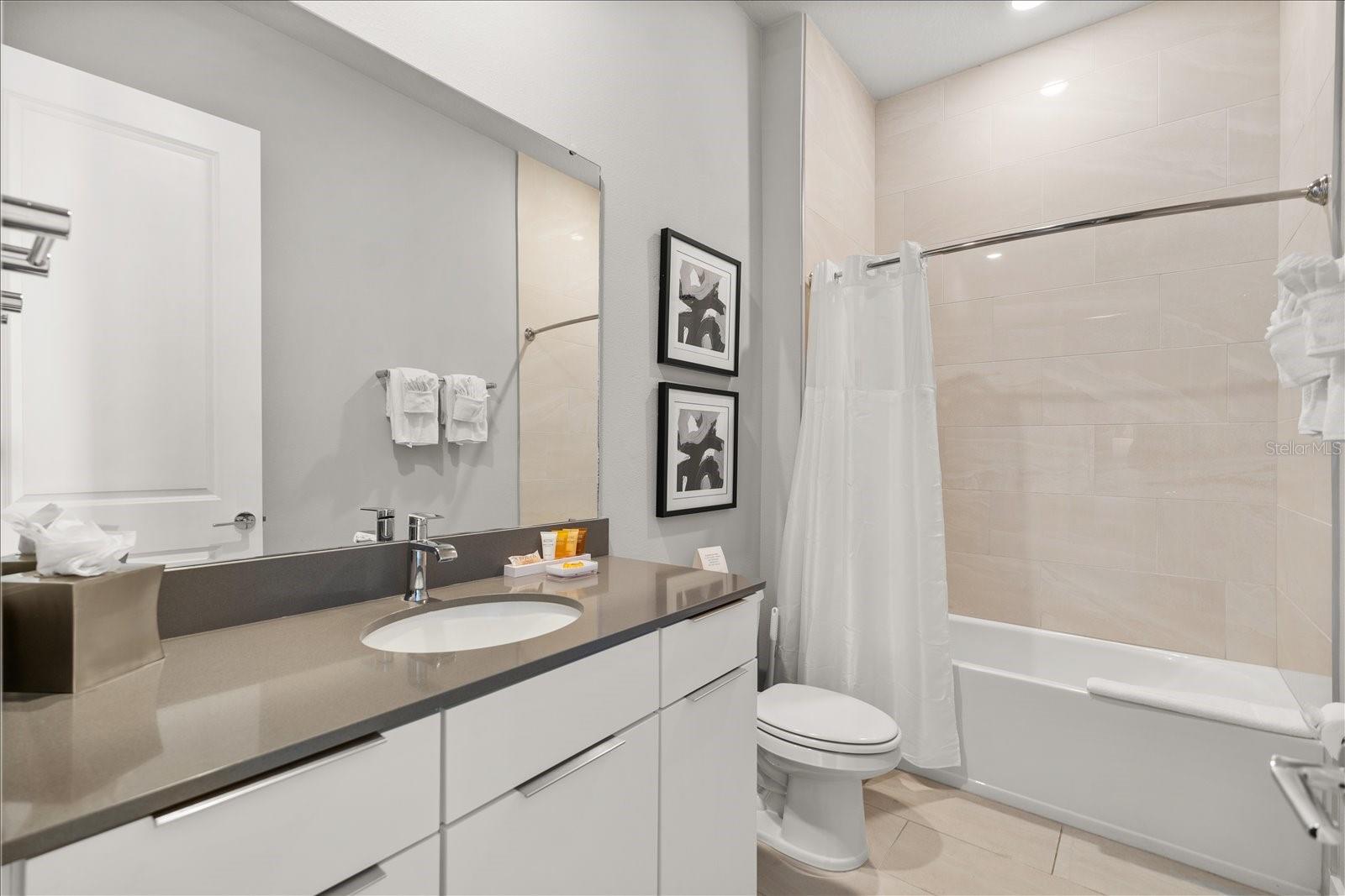 SPECTRUM AT REUNION CONDO PH 12 - Residential