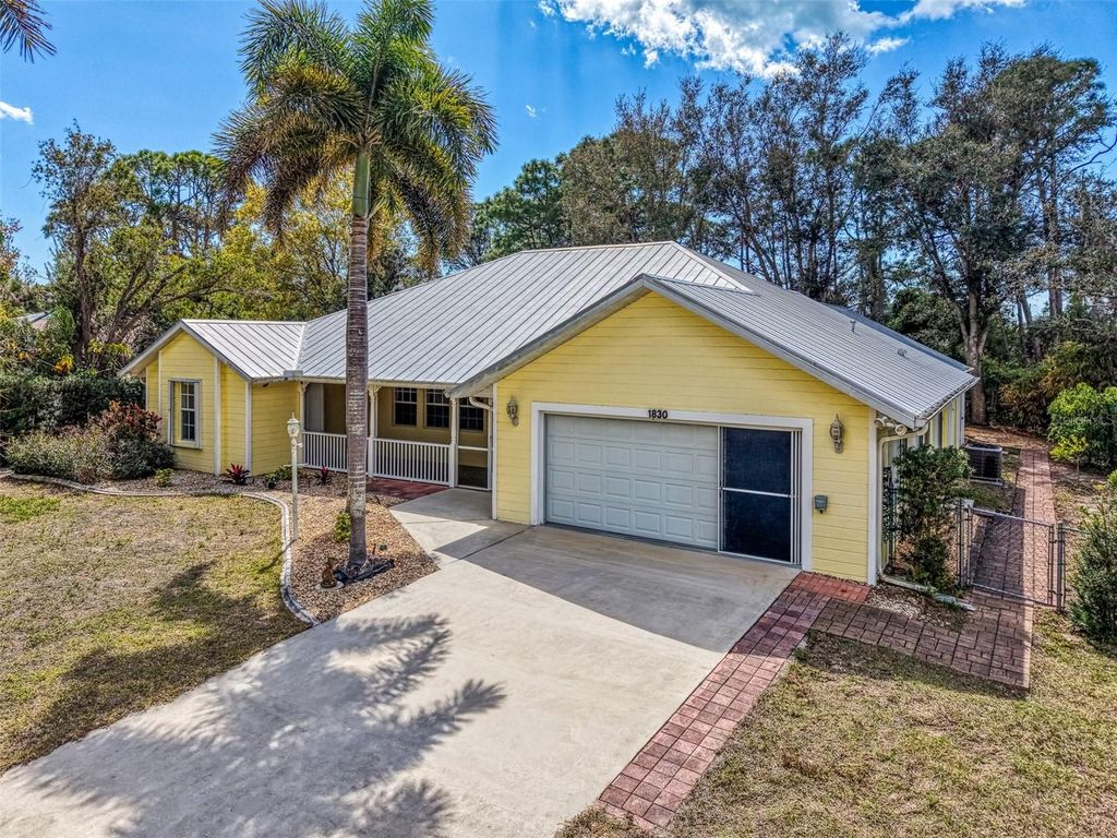 Photo of 1830 Bahia Terrado, Englewood, FL 34223 (MLS # D6146981)