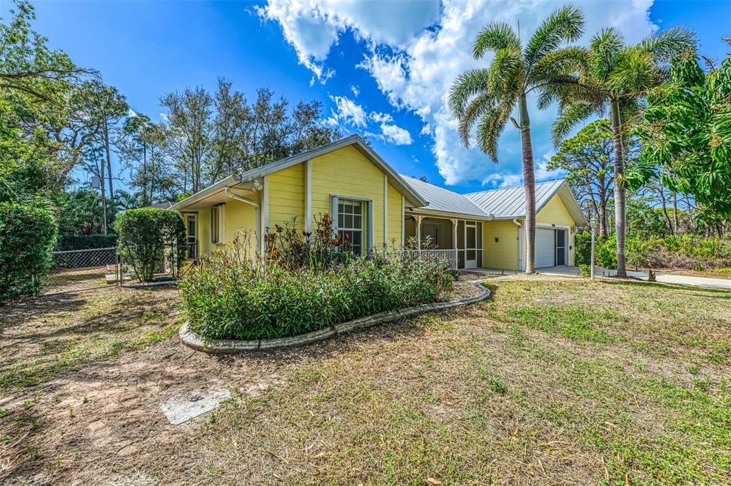 Photo of 1830 Bahia Terrado, Englewood, FL 34223 (MLS # D6146981)