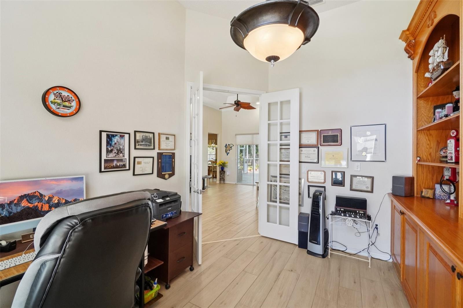 SPRING HILL - Residential