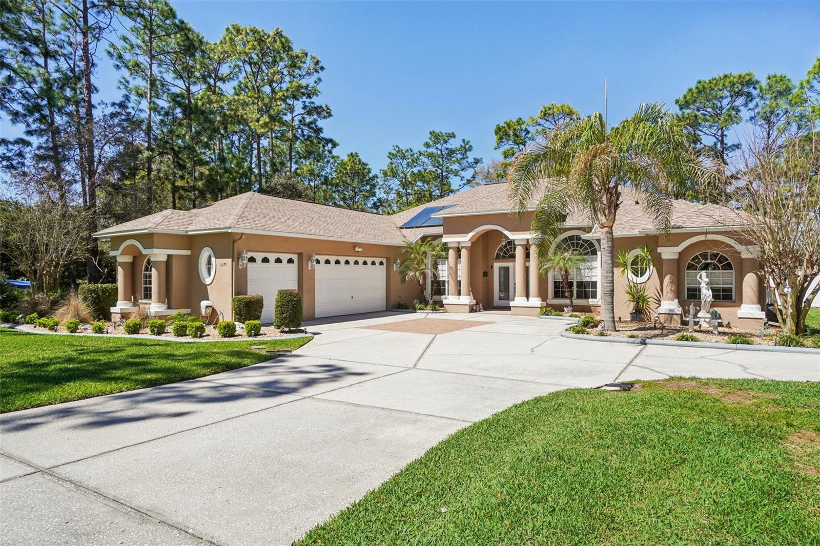 SPRING HILL - Residential