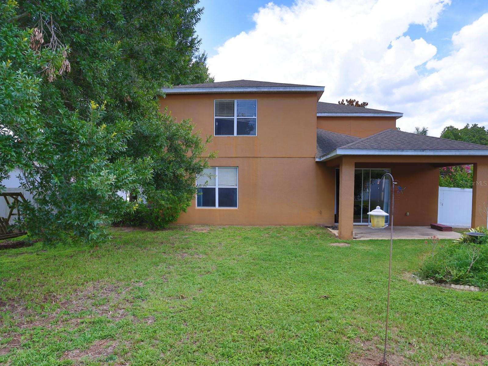 1911 WIND MEADOWS DRIVE
