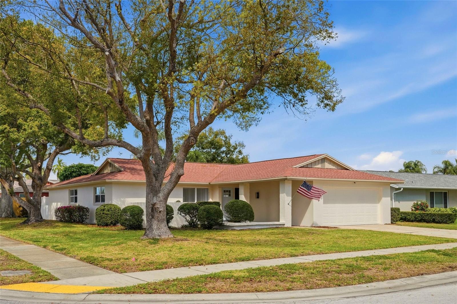 DEL PRADO IMPERIAL - Residential