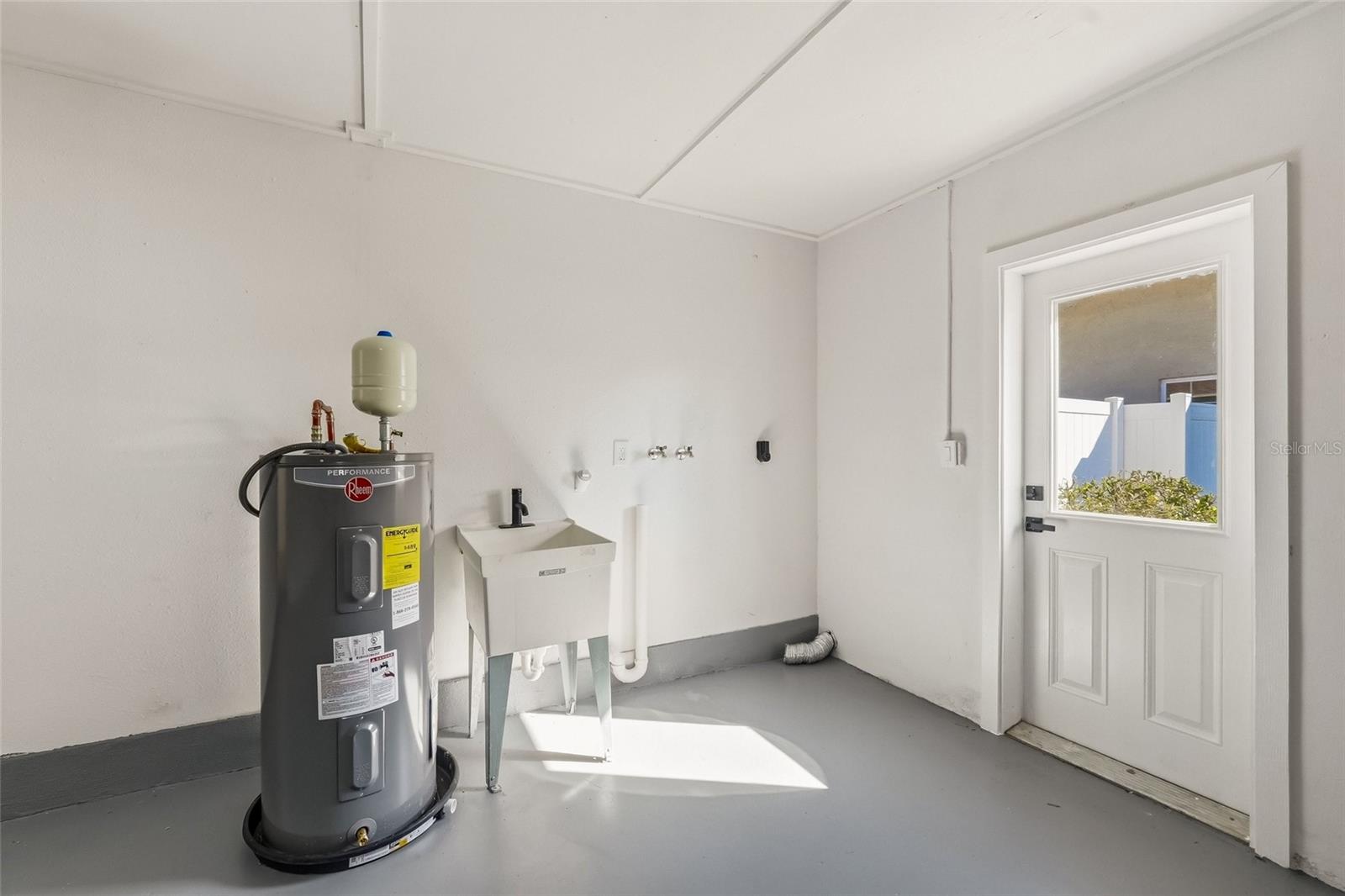 DEL PRADO IMPERIAL - Residential