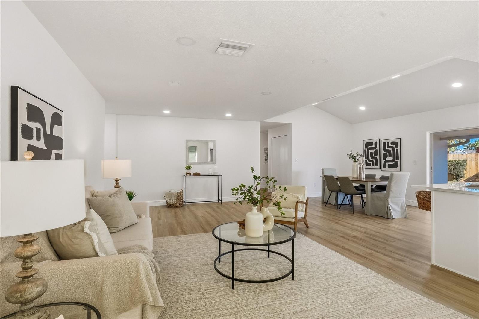 DEL PRADO IMPERIAL - Residential