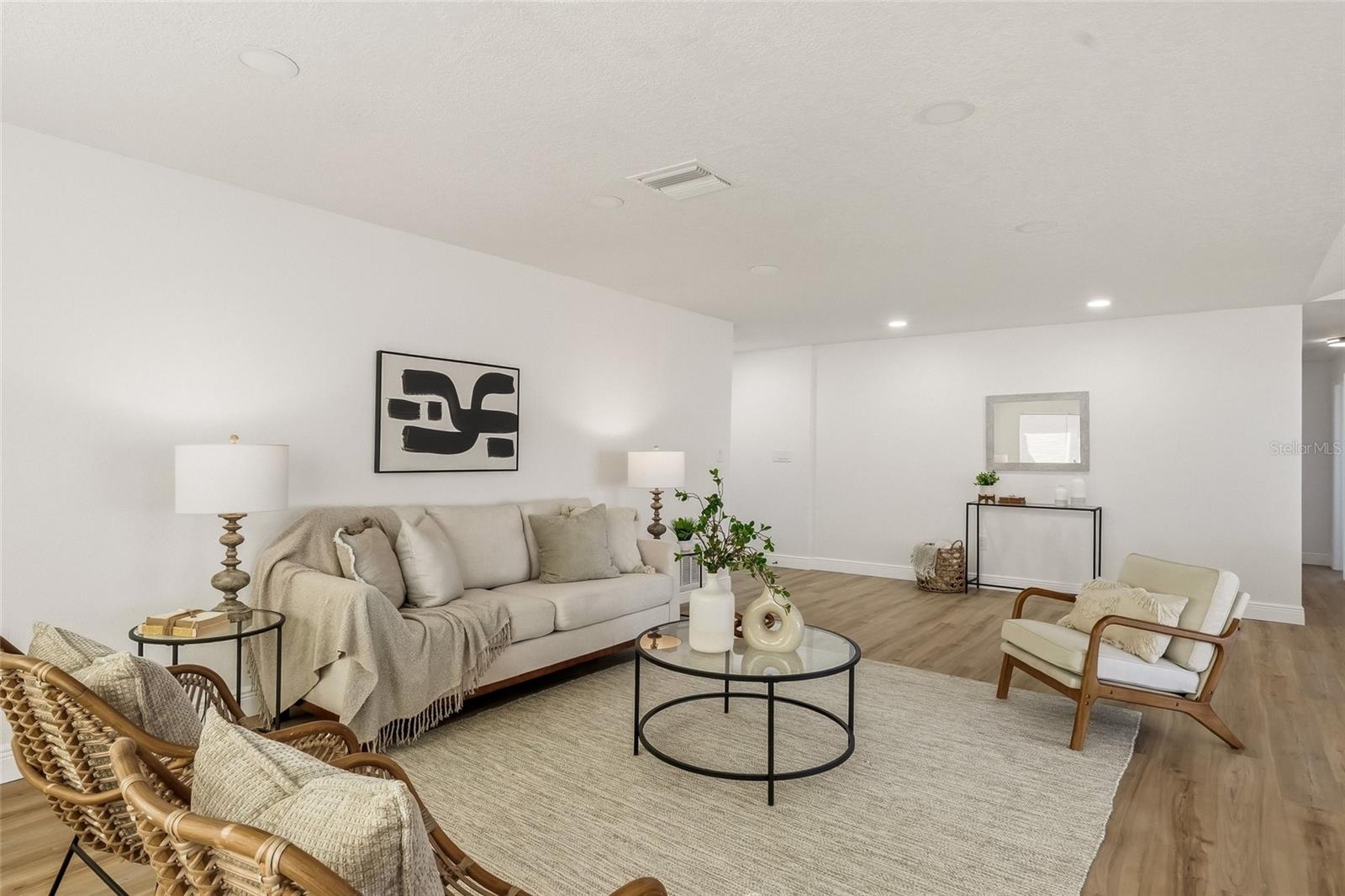 DEL PRADO IMPERIAL - Residential