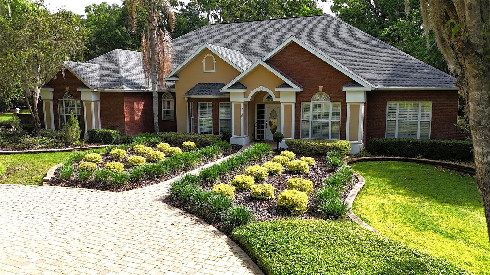 COUNTRY CLUB/OCALA UN 01 - Residential