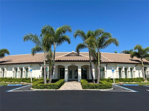 A home in PORT CHARLOTTE