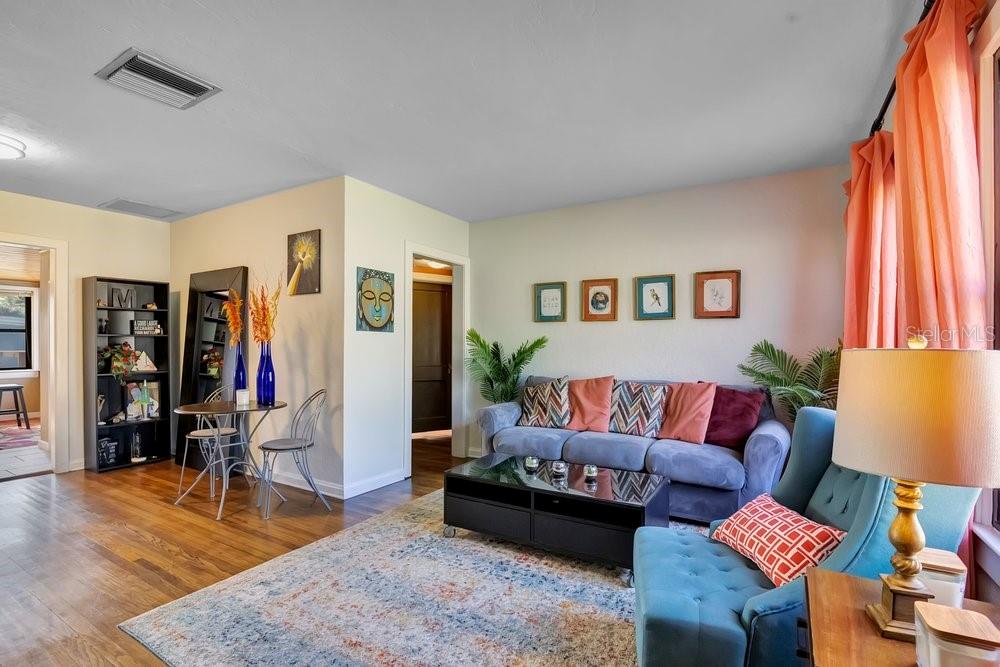 753 FLORAL DRIVE