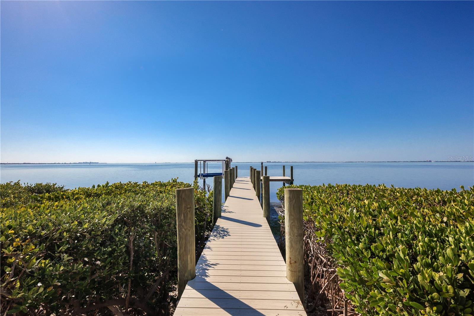 CONQUISTADOR BAYSIDE - Residential