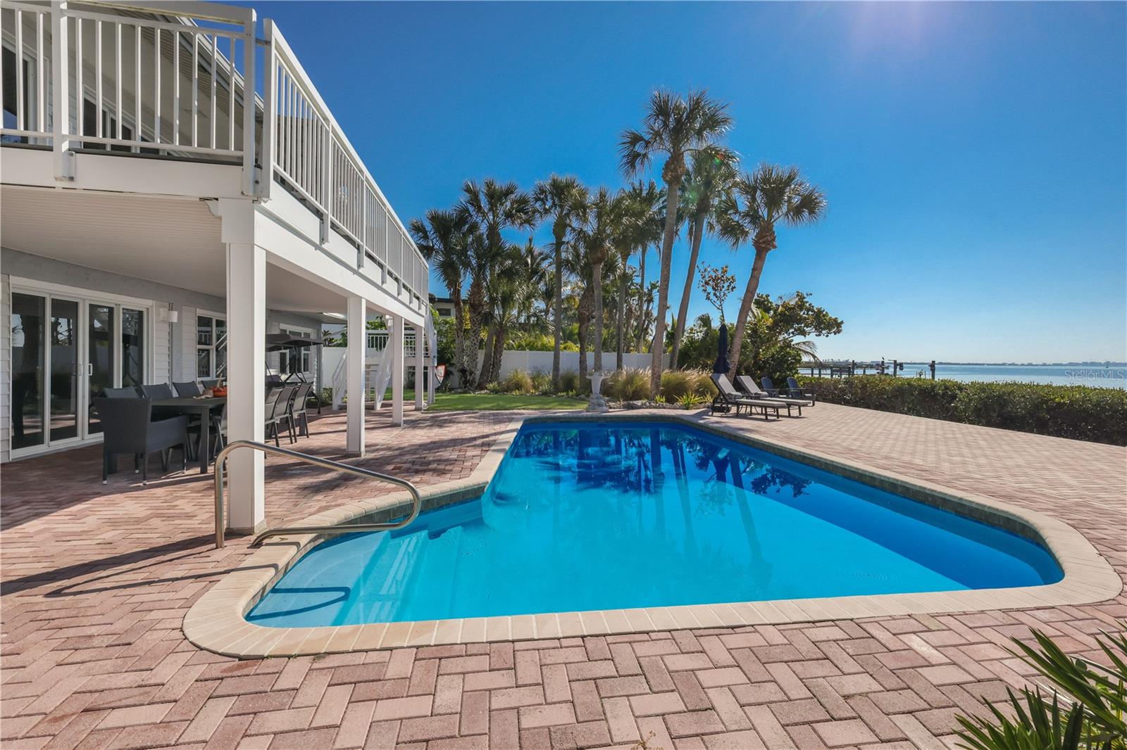 CONQUISTADOR BAYSIDE - Residential