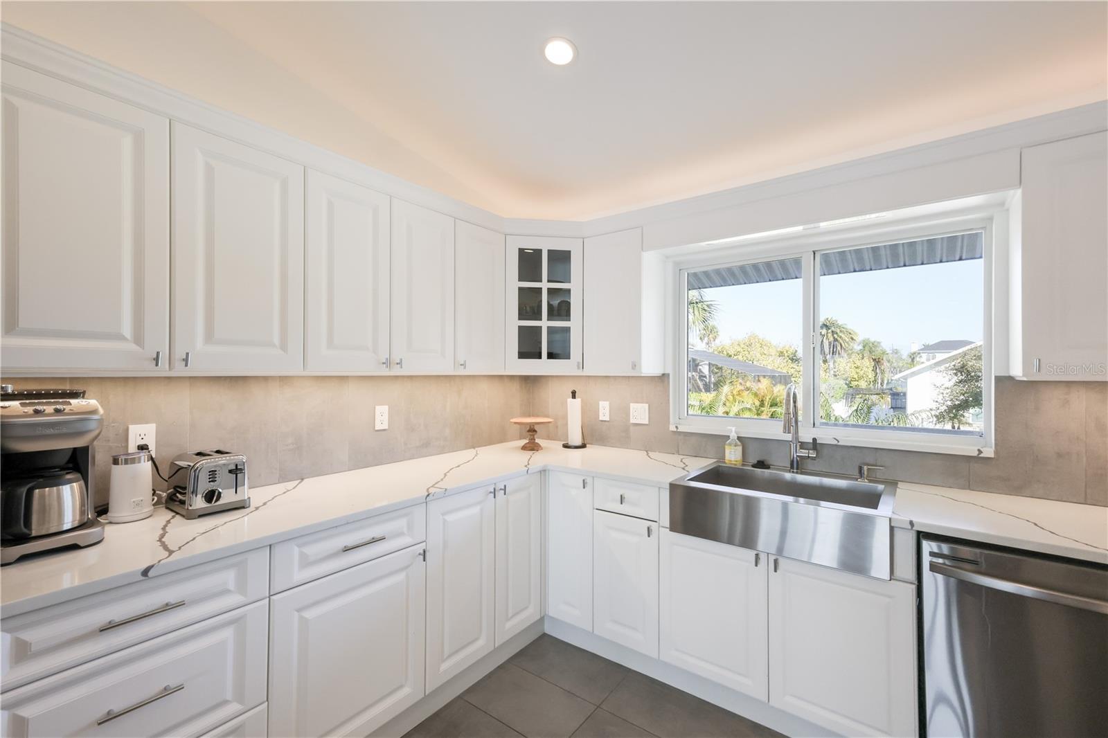 CONQUISTADOR BAYSIDE - Residential