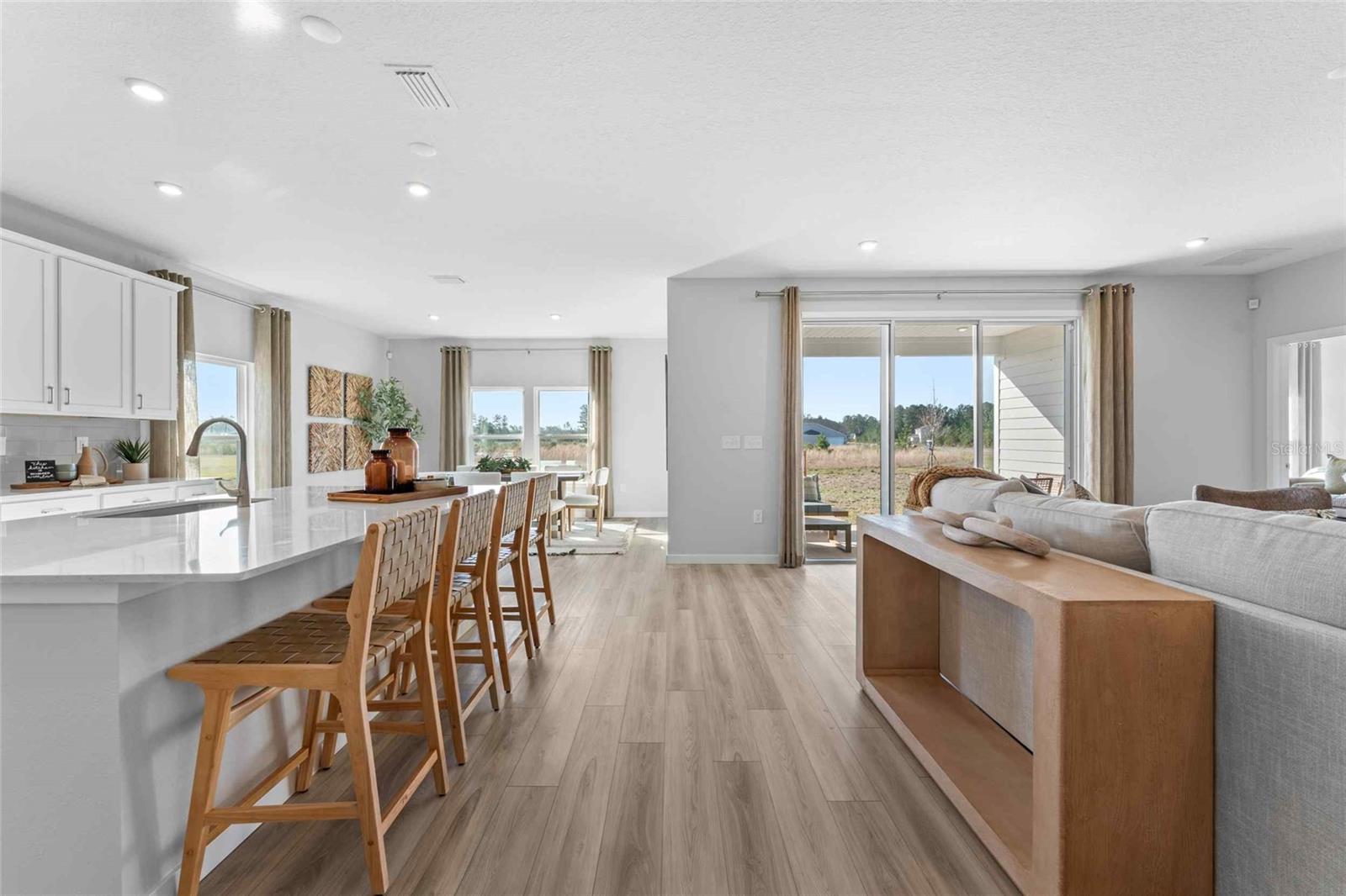 RESERVE EAST - Residential