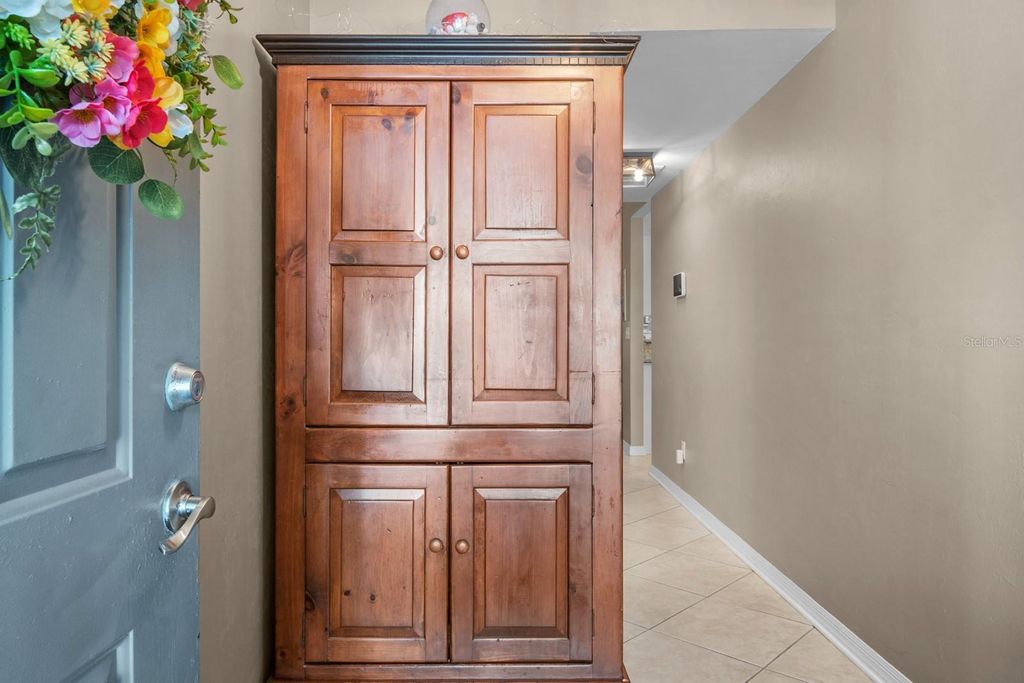 Photo of 4933 NW 1st Place #110, Gainesville, FL 32607 (MLS # GC535252)