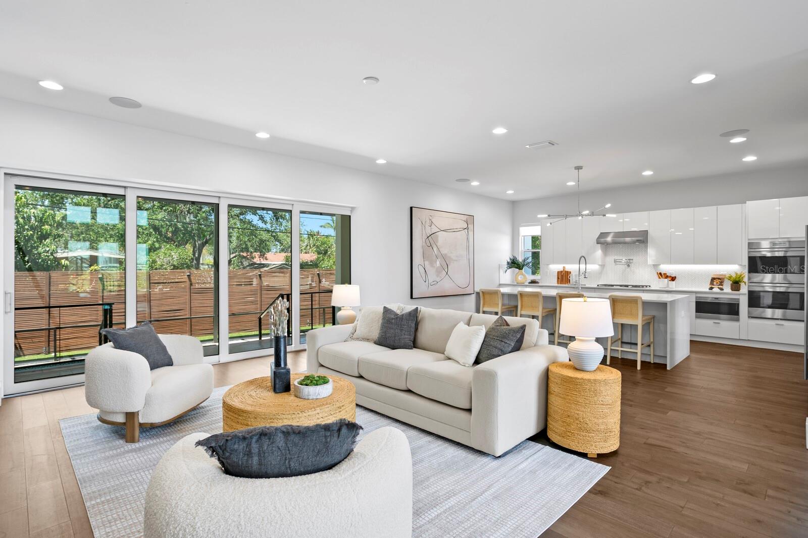 DAVIS ISLANDS BYARS THOMPSON ADD - Residential