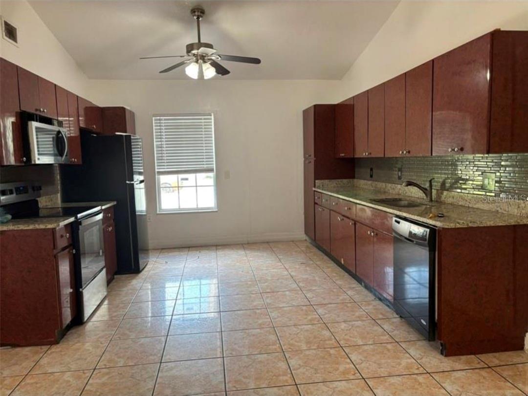 BVL UNIT 9 - Residential