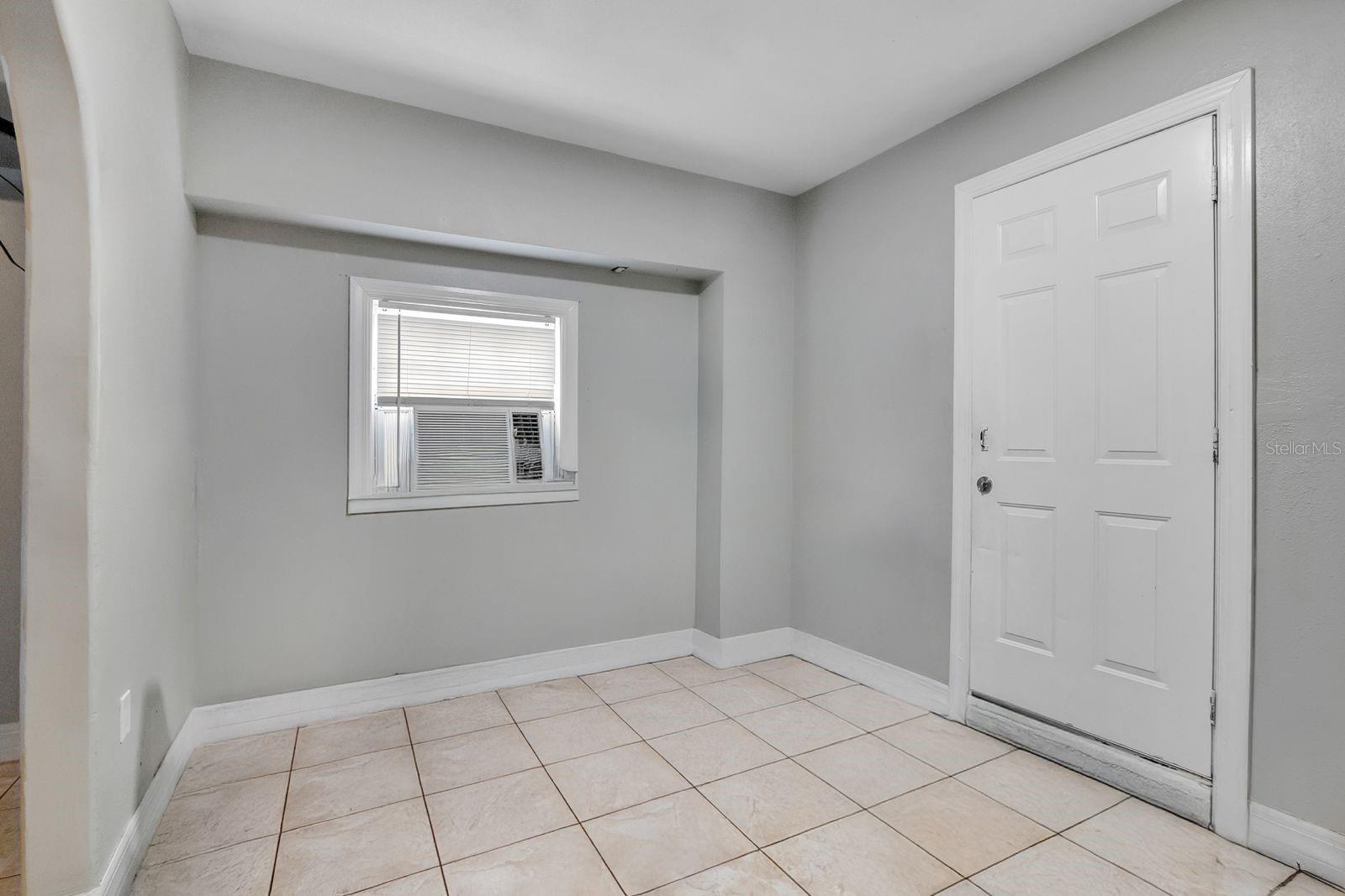 BVL UNIT 9 - Residential