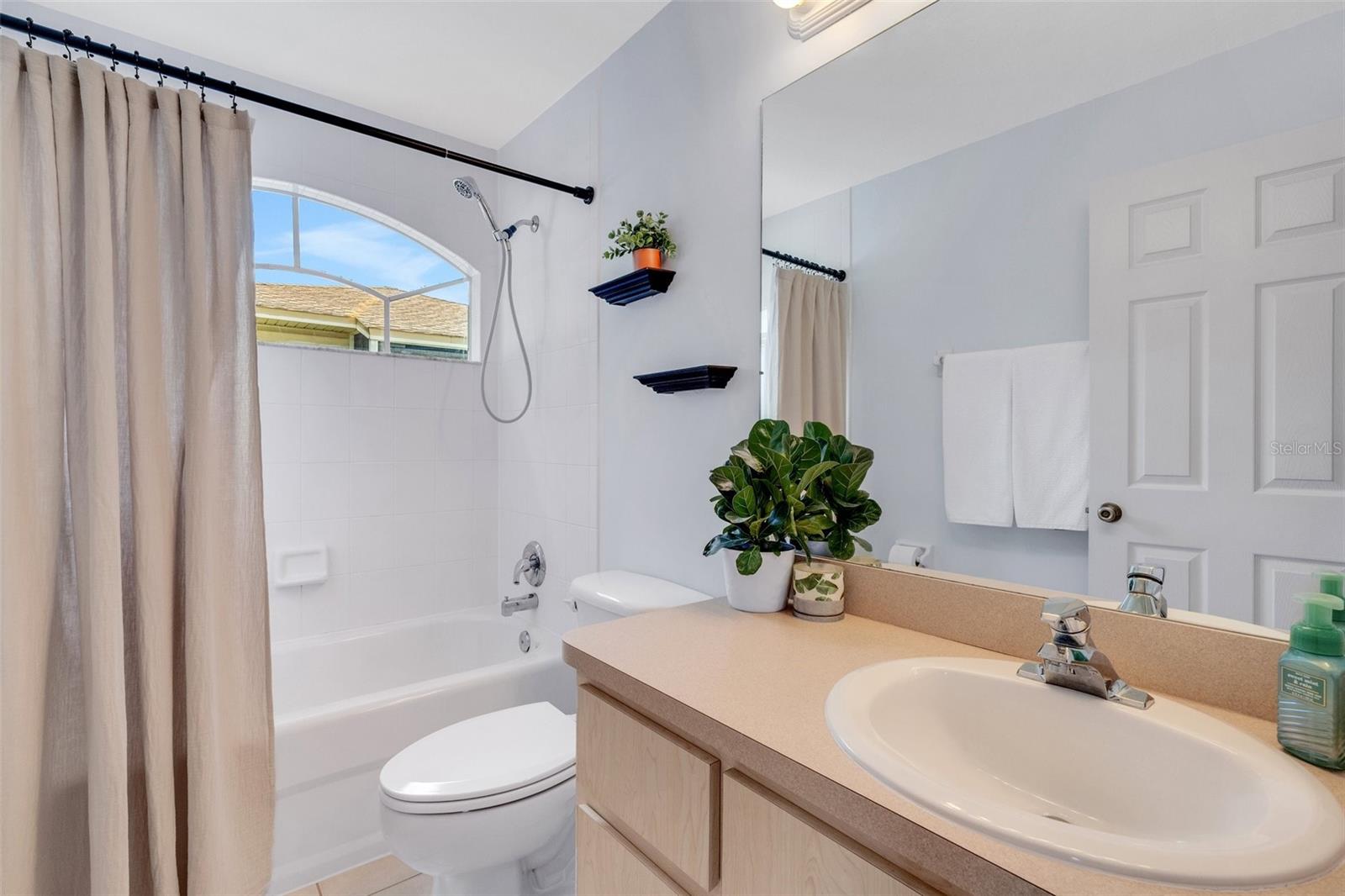 TOWNHOMES OF PARK PLACE - Residential