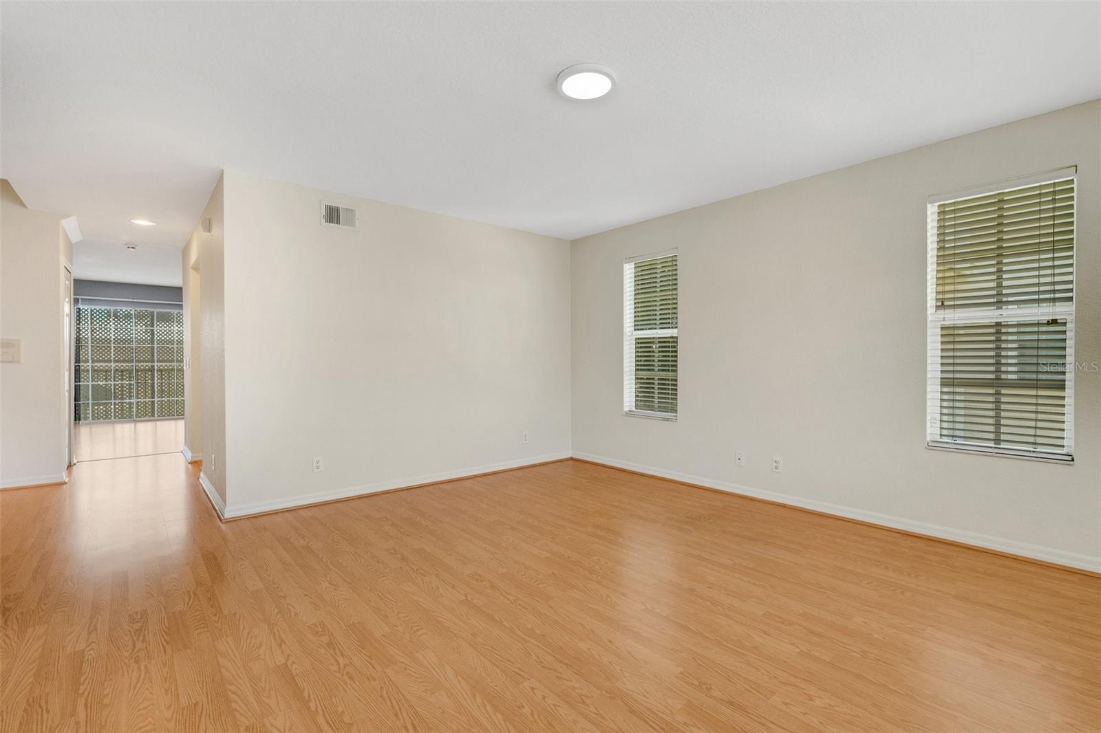 TOWNHOMES OF PARK PLACE - Residential