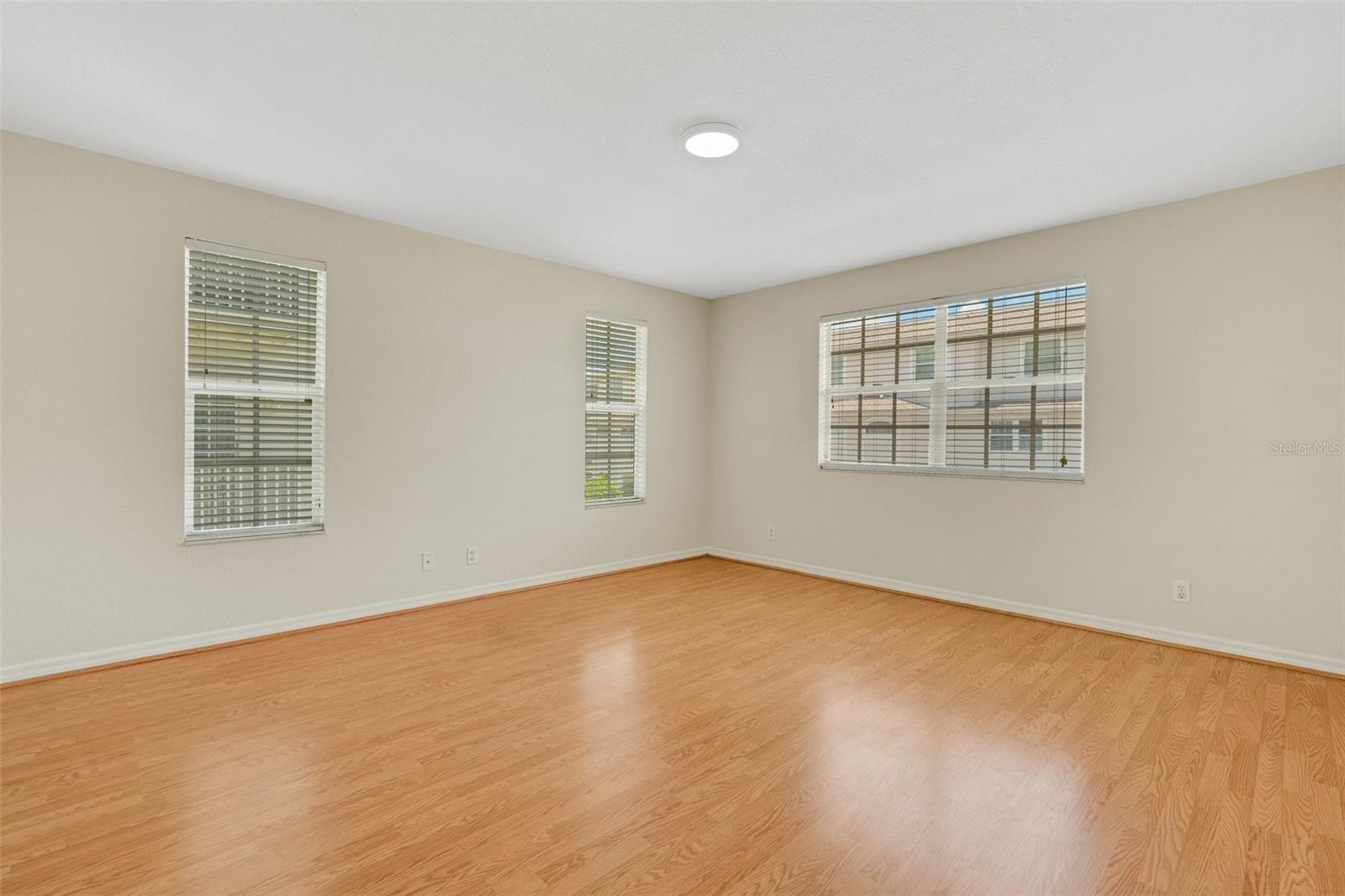 TOWNHOMES OF PARK PLACE - Residential