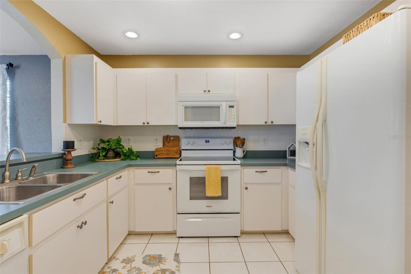 TOWNHOMES OF PARK PLACE - Residential