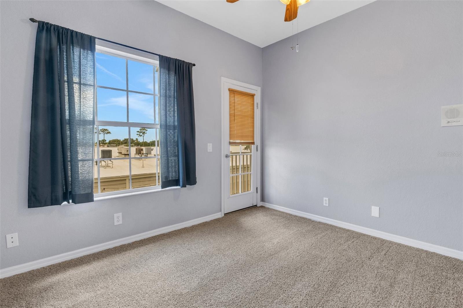 TOWNHOMES OF PARK PLACE - Residential