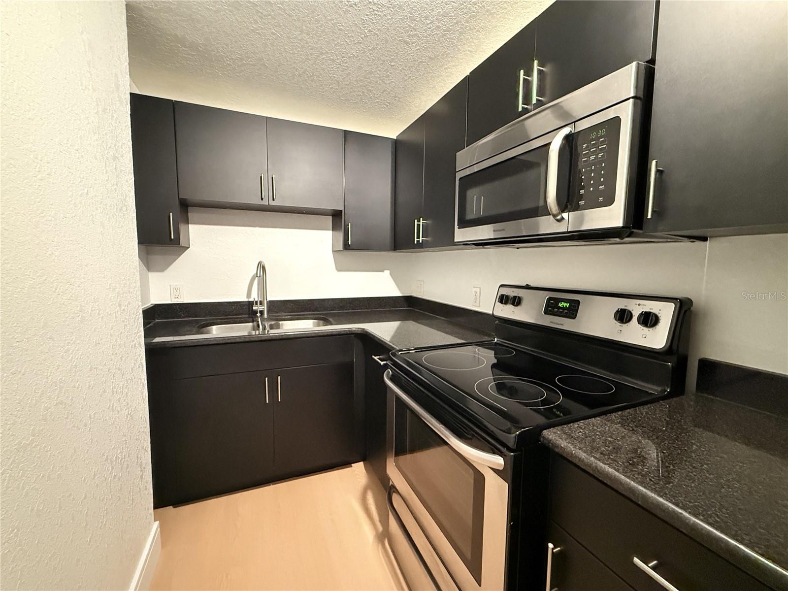 MCDANIEL & SMALLWOODS SUB - Residential Lease