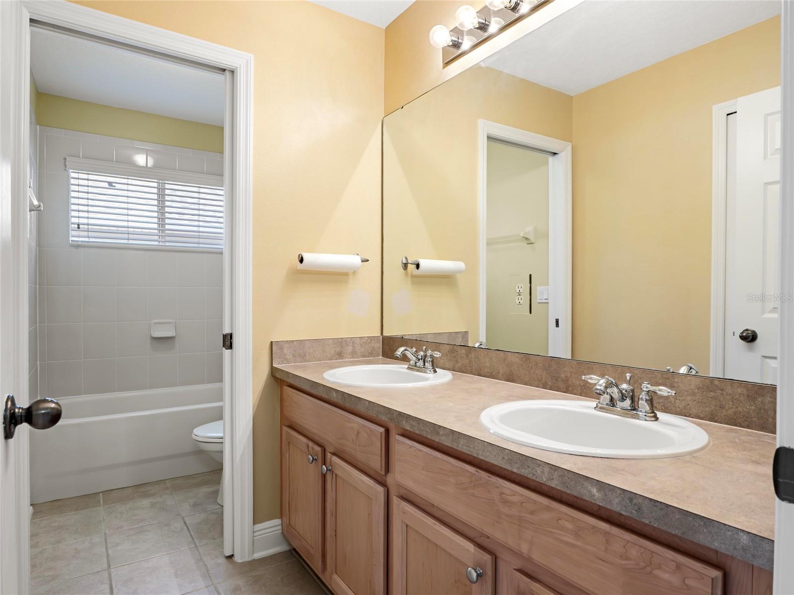 BRENTWOOD CLUB - Residential