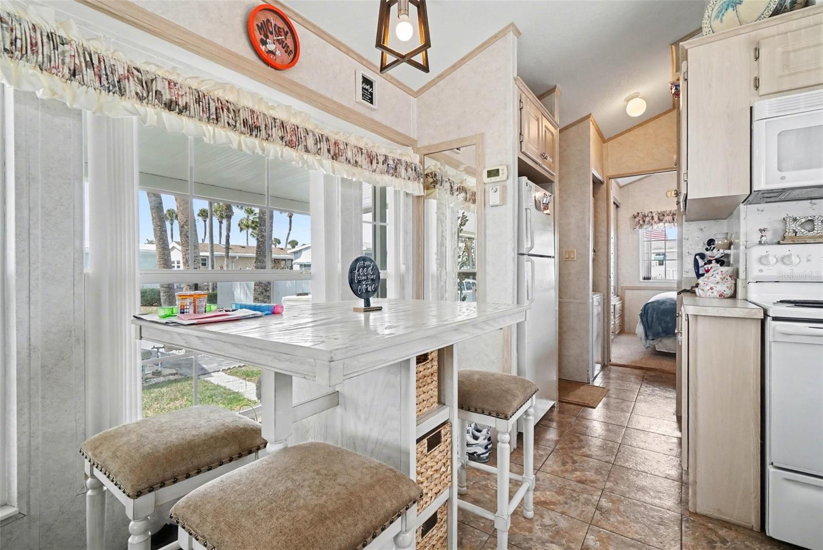 OUTDOOR RESORTS AMERICA - Residential