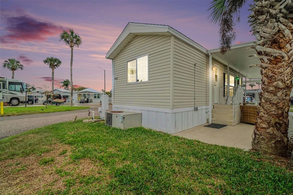 Photo of 9000 Us Highway 192 #529, Clermont, FL 34714 (MLS # O6390633)