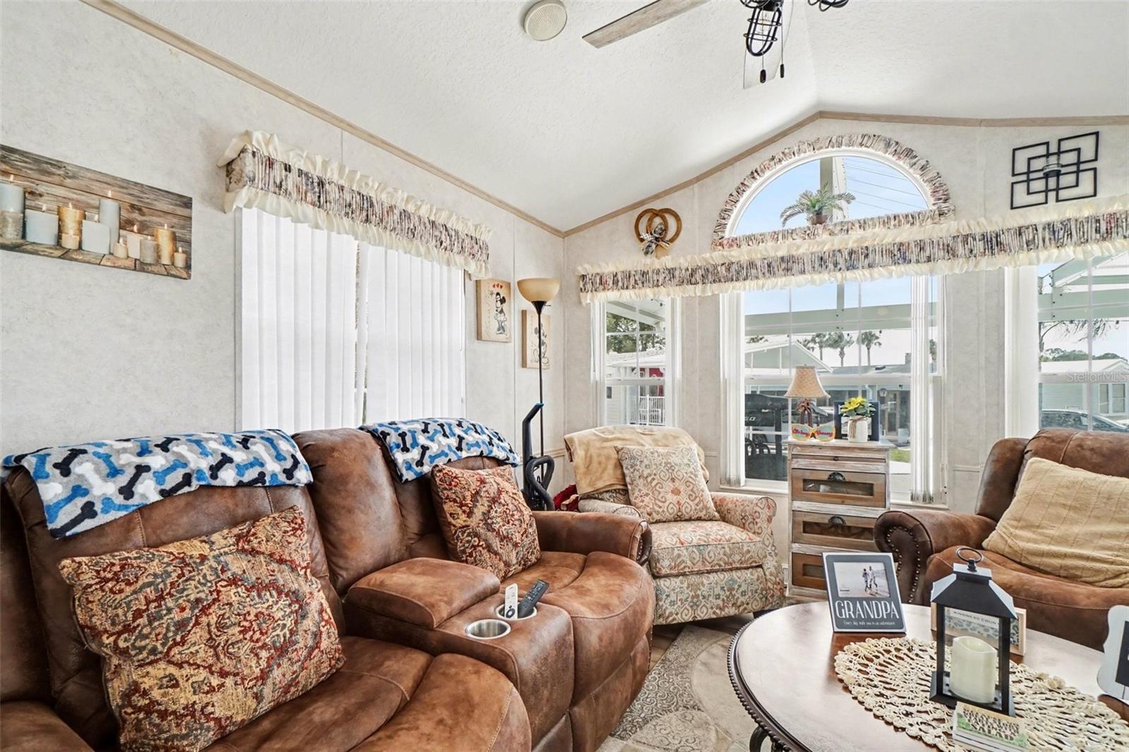 OUTDOOR RESORTS AMERICA - Residential