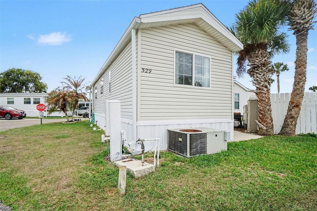 Photo of 9000 Us Highway 192 #529, Clermont, FL 34714 (MLS # O6390633)