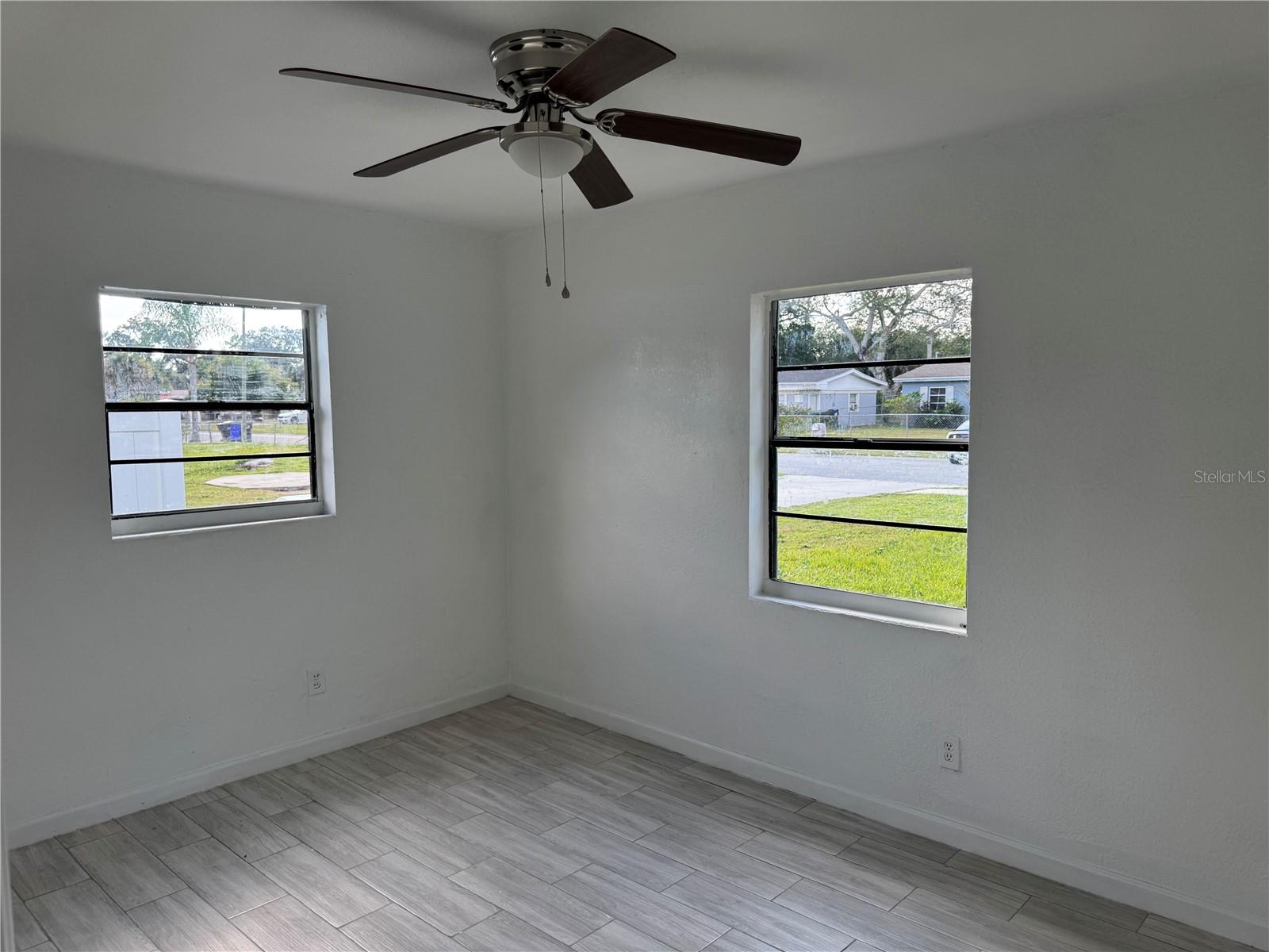 TANGELO PARK SEC 01 - Residential