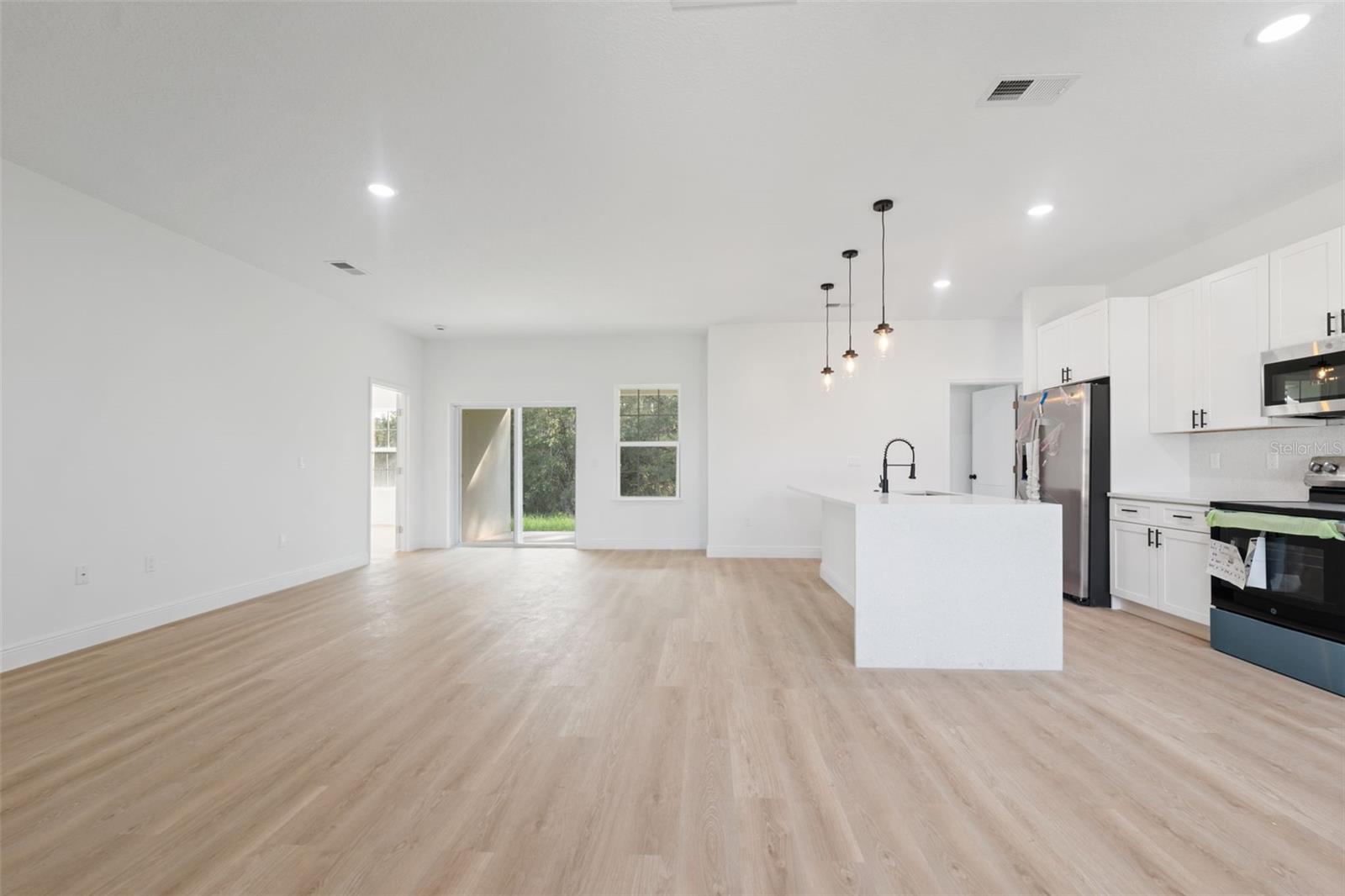 MARION OAKS UN NINE - Residential Lease
