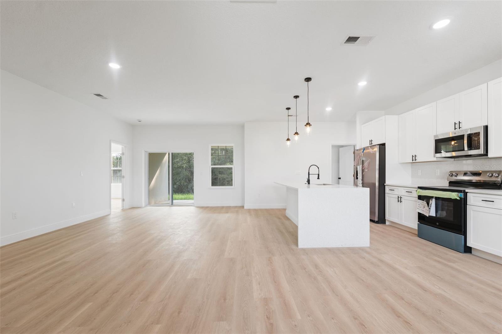 MARION OAKS UN NINE - Residential Lease