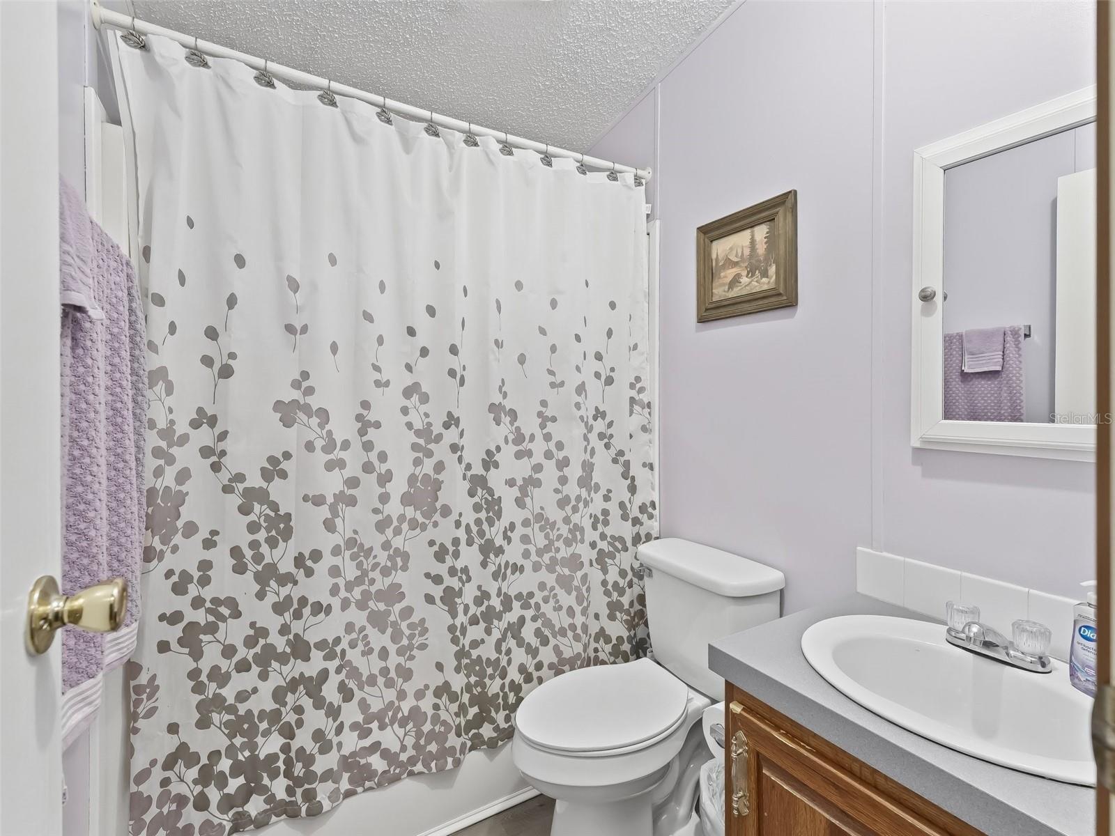 HOLIDAY SHORES - Residential