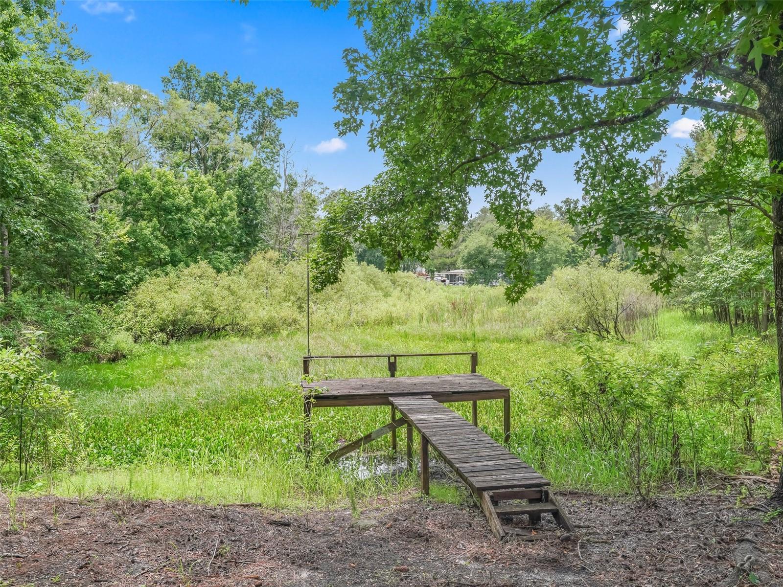 HOLIDAY SHORES - Residential