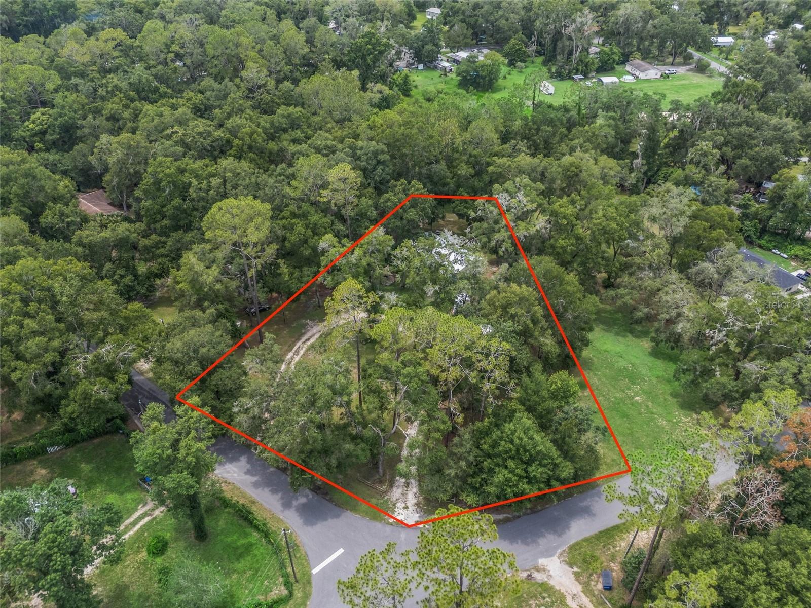 HOLIDAY SHORES - Residential