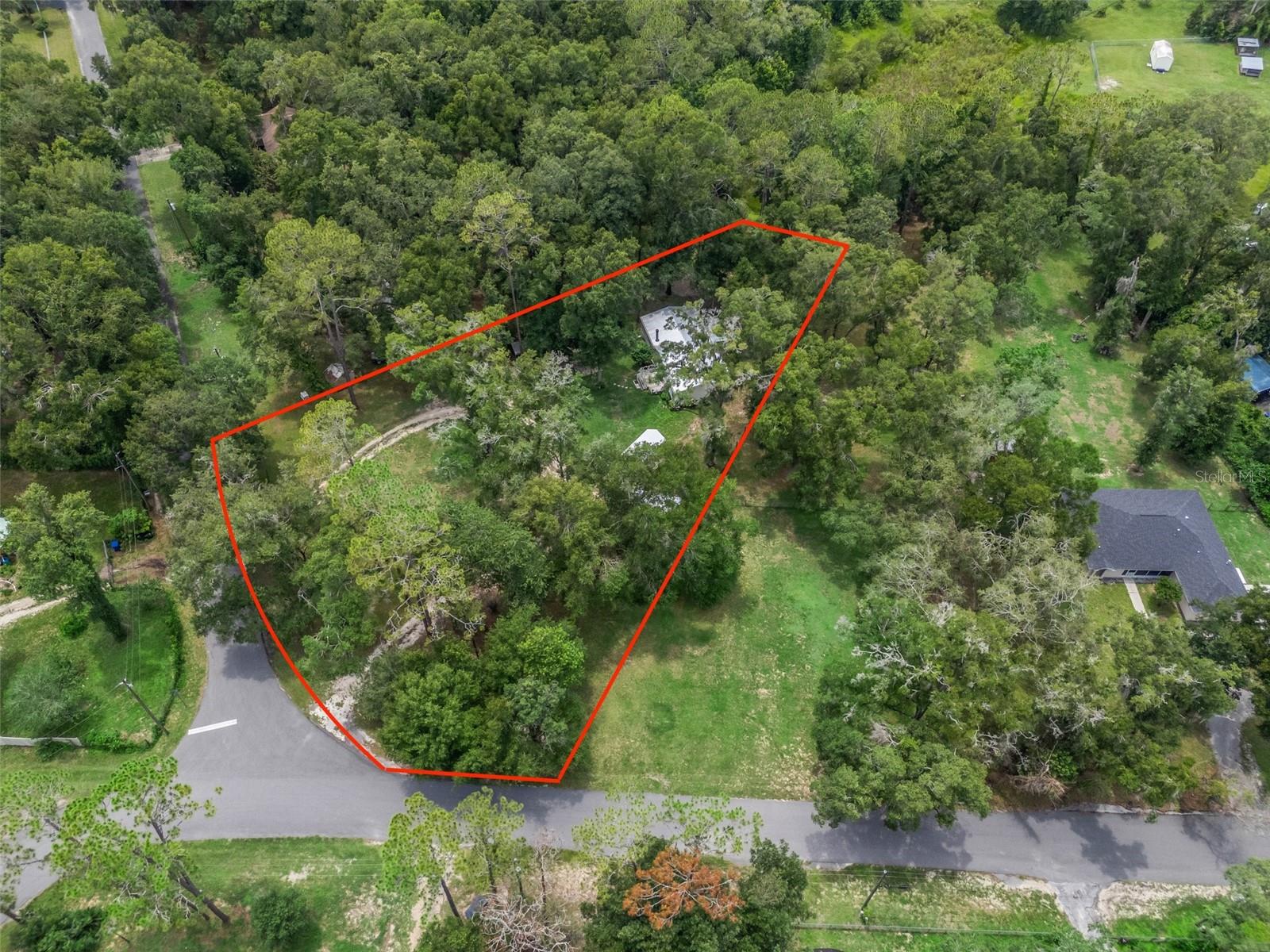 HOLIDAY SHORES - Residential