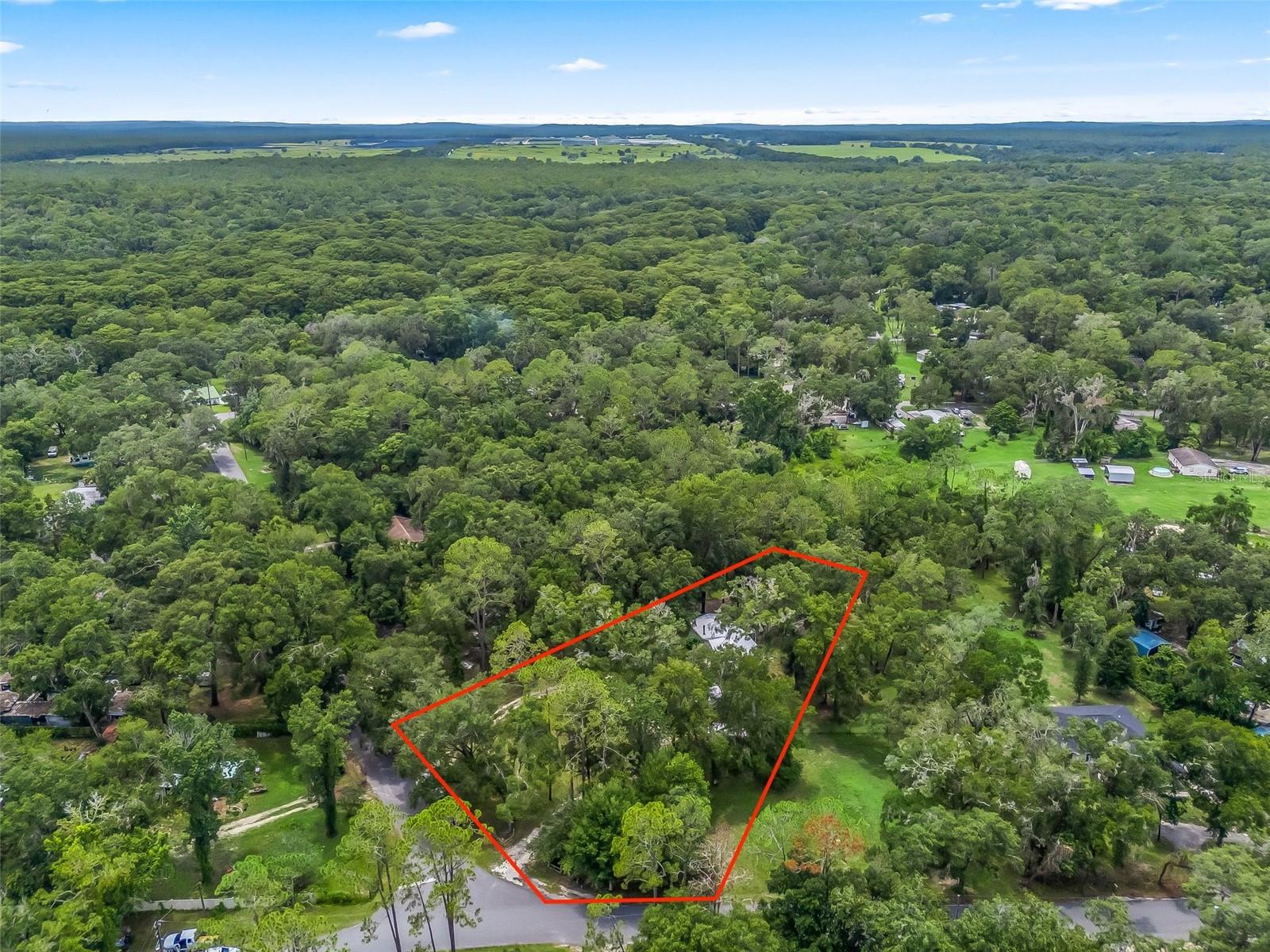 HOLIDAY SHORES - Residential