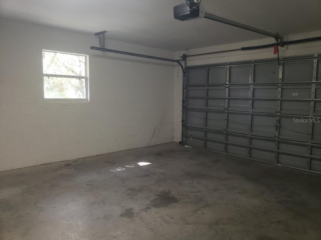 MARION OAKS - Residential Lease